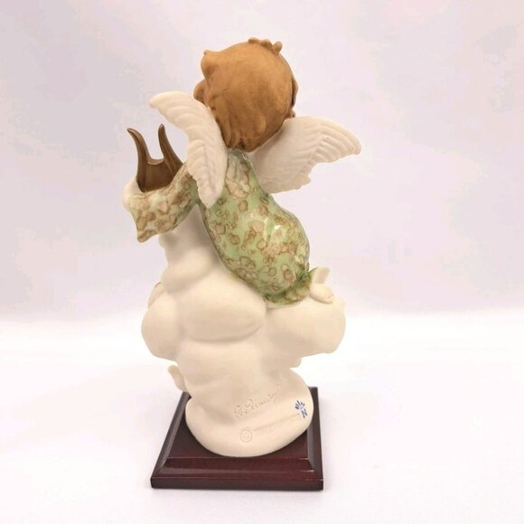 Vintage Guiseppe Armani 7 Inch White Peace Figurine Statue Italy - Picture 9 of 16
